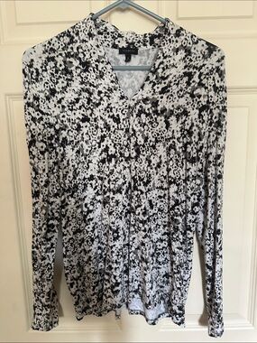 Talbots Black & White Floral-Print Long Sleeve Top